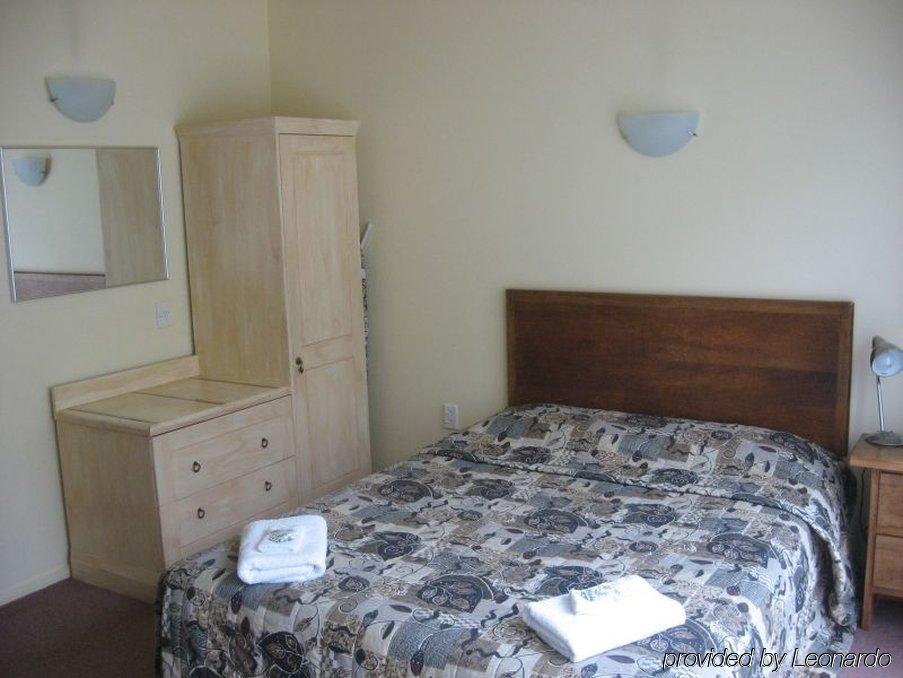 Fernhill Motor Lodge Lower Hutt Room photo